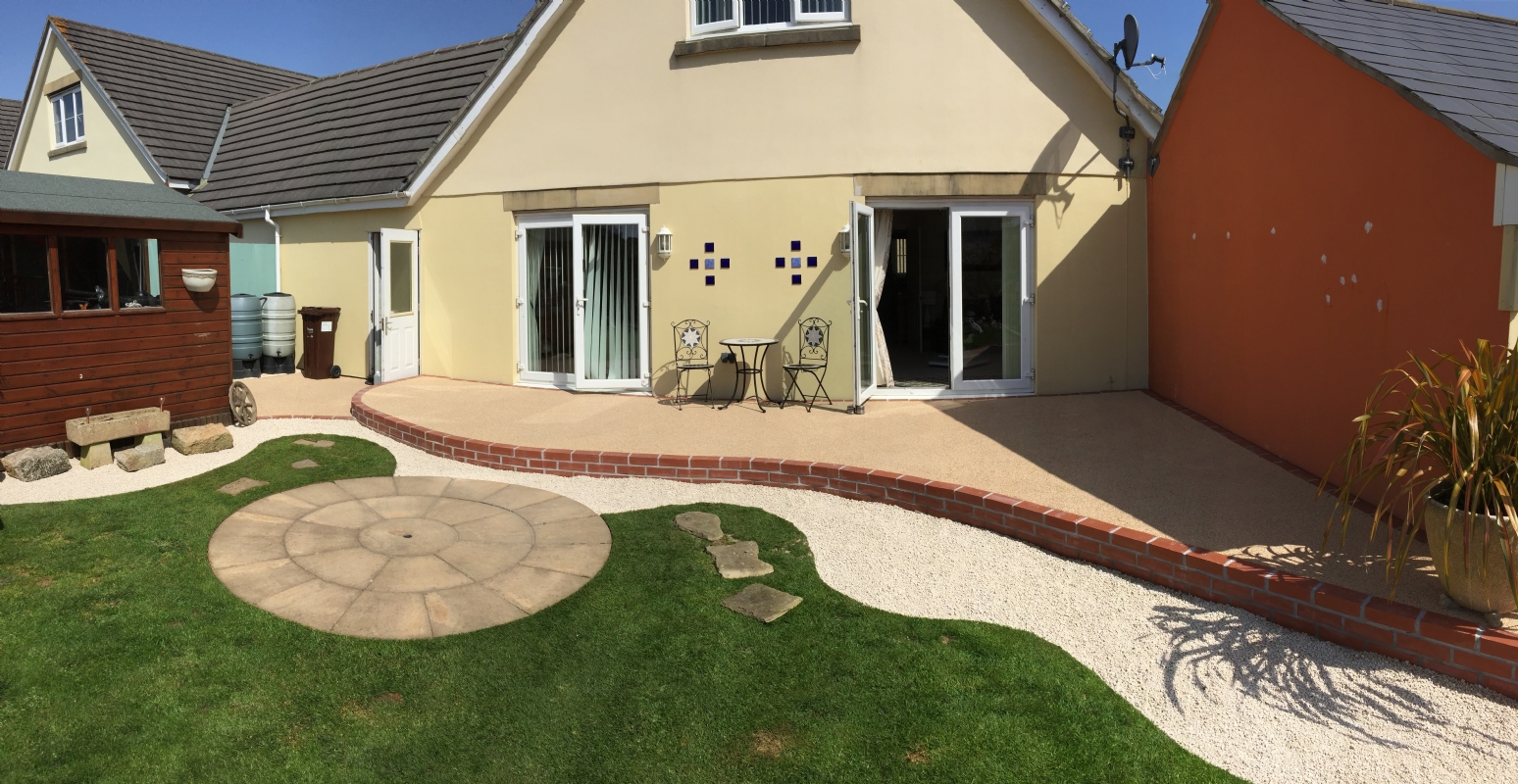 Resin Bound Residential Patio Paving - Image 7