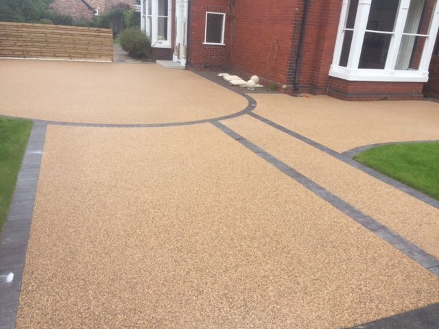 Resin Bound Residential Driveways - Image 3