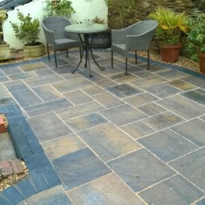 Kerbstone - Image 15