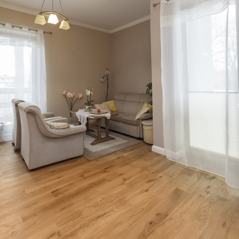 CANYON OAK LACQUERED ENGINEERED FLOORING
