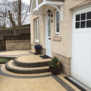 Kerbstone - Image 18