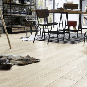 MAMMUT LONG PLANK MOUNTAIN OAK BEIGE LAMINATE FLOORING AC5
