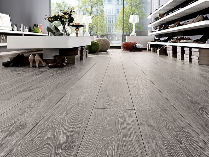 ROBUSTO PLANK TIMELESS OAK GREY LAMINATE FLOORING AC5
