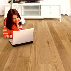 MONOLAM EUROPEAN OAK LACQUERED ENGINEERED FLOORING
