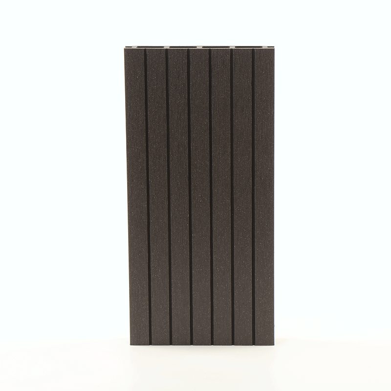 Portland Montana Composite Decking - Image 13