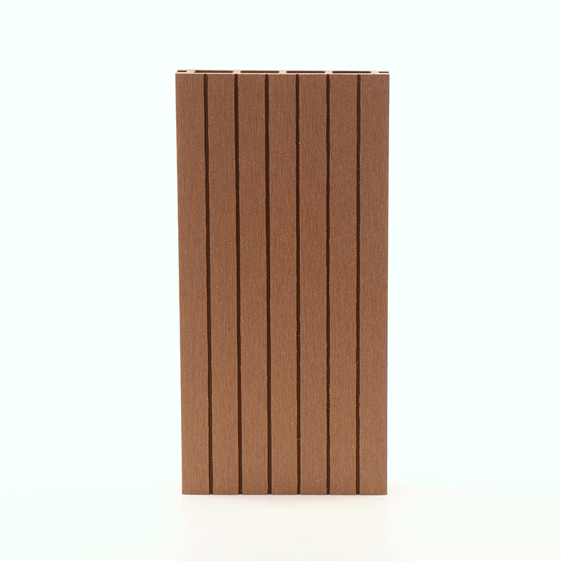 Portland Montana Composite Decking - Image 17
