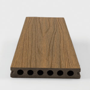 Ultrashield Naturale Composite Decking - Image 3
