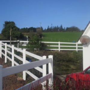 Vinyl Post & Rail - Image 3