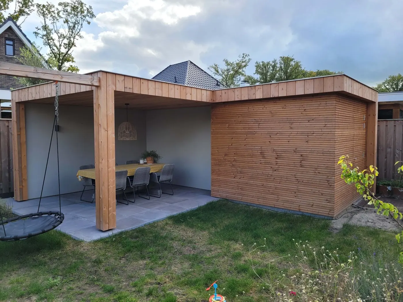 Eco Wood Log Cabin Profile 28mm X 145mm X 3000mm - Image 4