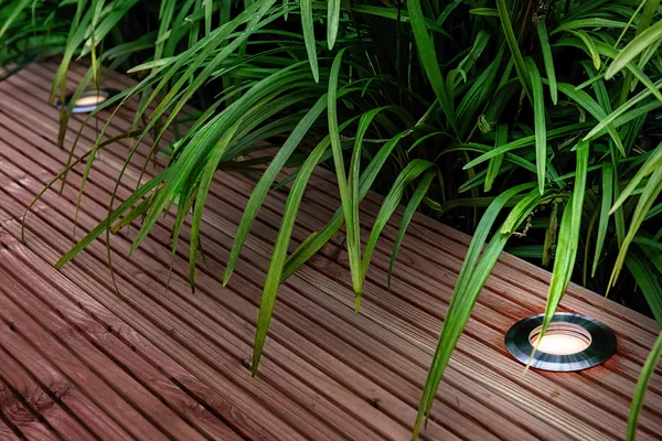 Garden Lightpro Onyx 60 R1 12V Decklight - Image 2