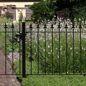 Fleur de Lis Railhead Steel Railing - Image 2