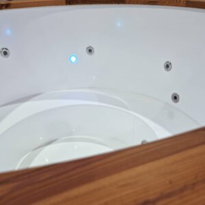 Round polypropylene hot tub - Image 7